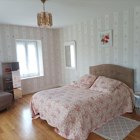 Le Logis De Lange Apt Les Aigrettes Saint-Hilaire-la-Palud Dış mekan fotoğraf